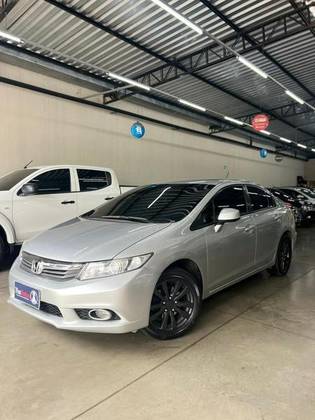 HONDA CIVIC 1.8 LXS 16V FLEX 4P MANUAL